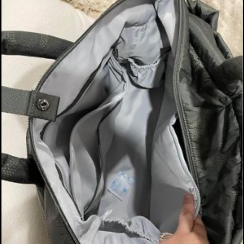 Itzy Ritzy Weekender bag - Picture 3 of 7